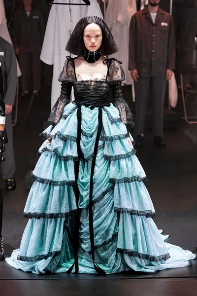 Look 33